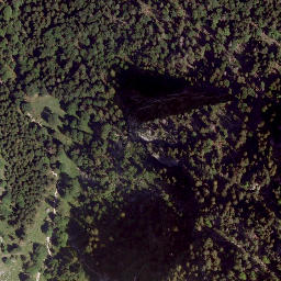 Satellite imagery of Taxhamer Kreuz, AT