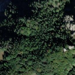 Satellite imagery of cairn, DE