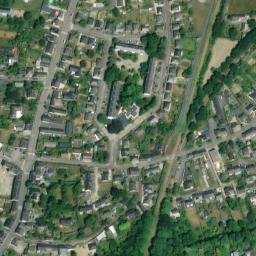 Satellite imagery of Camp de Choisel, FR