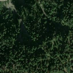 Satellite imagery of Röcker, AT