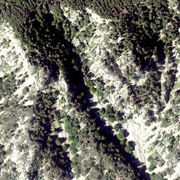 Satellite imagery of cairn, AT