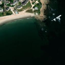 Satellite imagery of Roches de Toulhars, FR