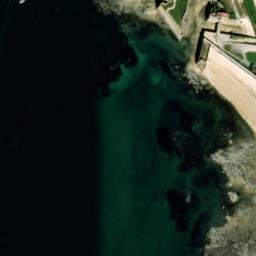 Satellite imagery of Le Pain de Sucre, FR