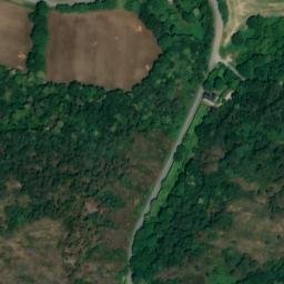 Satellite imagery of Château de Rochefort-en-terre, FR