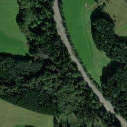 Satellite imagery of Hohenberg, DE