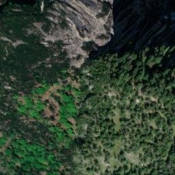 Satellite imagery of Hals Kopf, DE