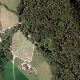 Satellite imagery of 86/33, DE