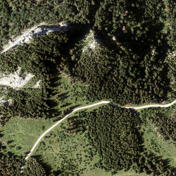 Satellite imagery of Lachalpe, AT