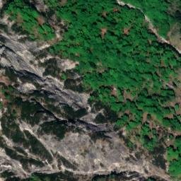Satellite imagery of Hals Kopf, DE