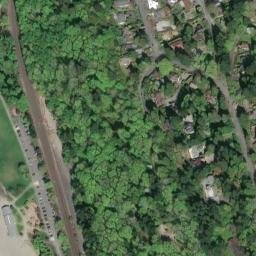 Satellite imagery of Meadow Point, US