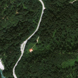 Satellite imagery of cairn, DE