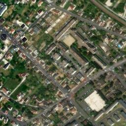 Satellite imagery of Château de Gien, FR