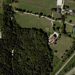 Satellite imagery of Lauffner Berg, AT