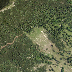 Satellite imagery of cairn, DE