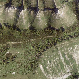 Satellite imagery of Schlenken, AT
