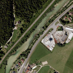 Satellite imagery of Lauffner Berg, AT
