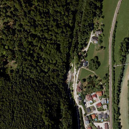 Satellite imagery of Lauffner Berg, AT