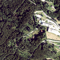 Satellite imagery of cairn, AT
