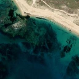 Satellite imagery of Roches de Magouëro, FR