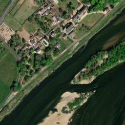 Satellite imagery of château de Cour-sur-Loire, FR