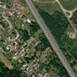 Satellite imagery of Château de Trousse-Barrière, FR