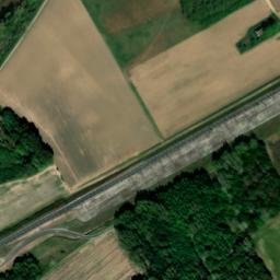Satellite imagery of château de Cour-sur-Loire, FR