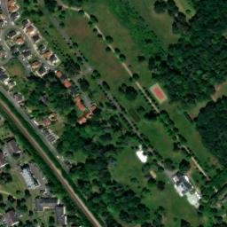 Satellite imagery of Château de Trousse-Barrière, FR