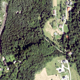 Satellite imagery of cairn, AT