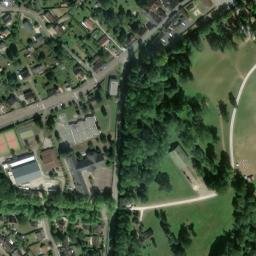 Satellite imagery of Château de Saint-Fargeau, FR