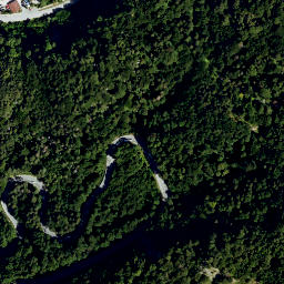 Satellite imagery of cairn, DE