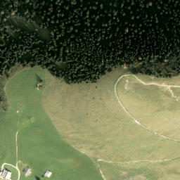 Satellite imagery of Tratt Berg, AT
