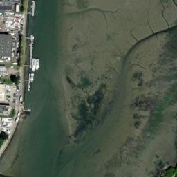 Satellite imagery of Pointe des Émigrés, FR