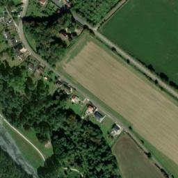 Satellite imagery of Château de Saint-Fargeau, FR