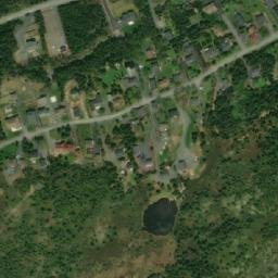 Satellite imagery of Maul Tree Hill, CA