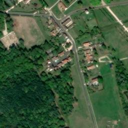 Satellite imagery of Château de Chambord, FR