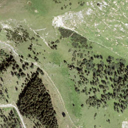 Satellite imagery of Hochanger, AT