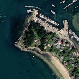 Satellite imagery of Pointe de Toulindac, FR