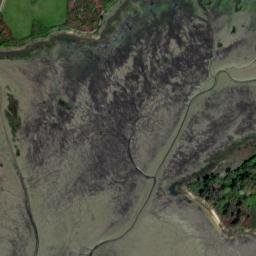 Satellite imagery of Pointe du Bil, FR