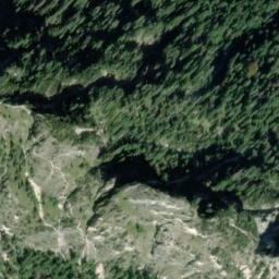 Satellite imagery of Grünstein, DE