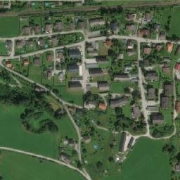 Satellite imagery of Schloss Röthelstein, AT