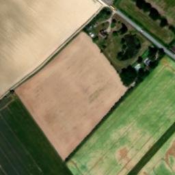 Satellite imagery of Château d'Assay, FR
