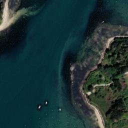 Satellite imagery of Pointe de l'Ours, FR