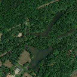 Satellite imagery of Chateau d'Autroche, FR