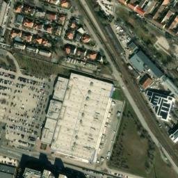 Satellite imagery of 93, HU