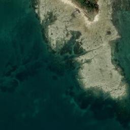 Satellite imagery of Pointe er Hourél, FR