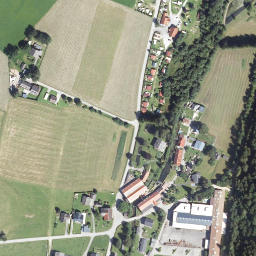 Satellite imagery of Mühlberg, AT