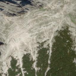 Satellite imagery of cairn, DE