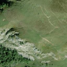 Satellite imagery of cairn, DE