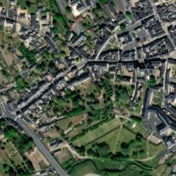 Satellite imagery of Château de Baugé, FR