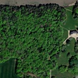 Satellite imagery of Château de Truscat, FR